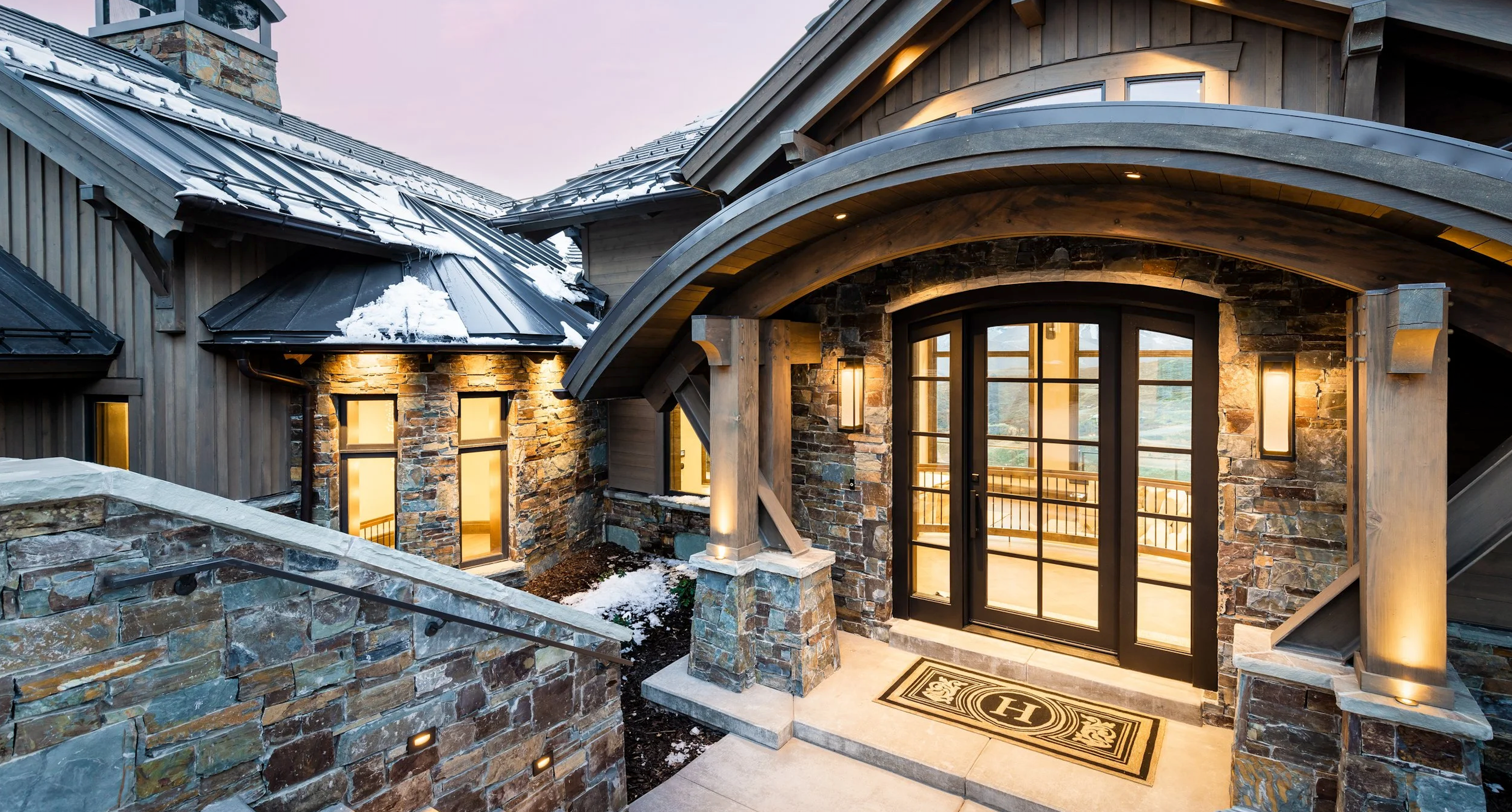 What Natural Stone Veneer Actually Costs in Canada (2026)