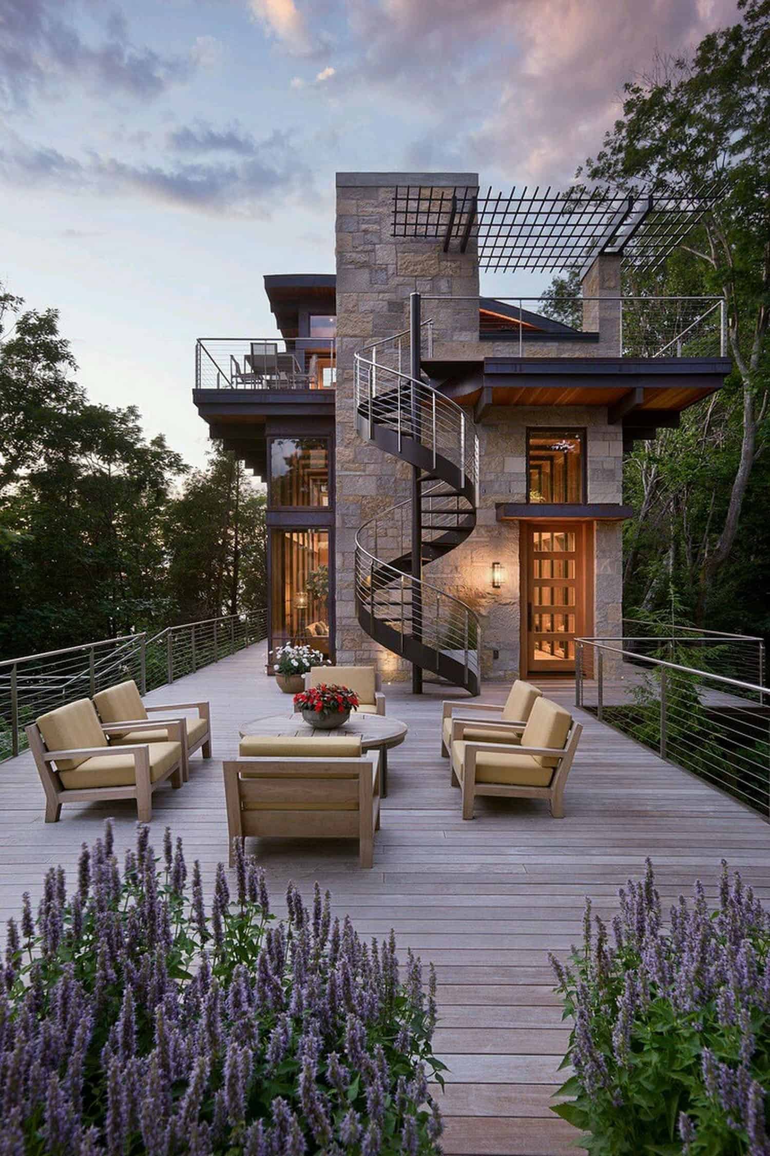Delightful Timber Frame Mountain Cabin Perched on a Colarado Hillside