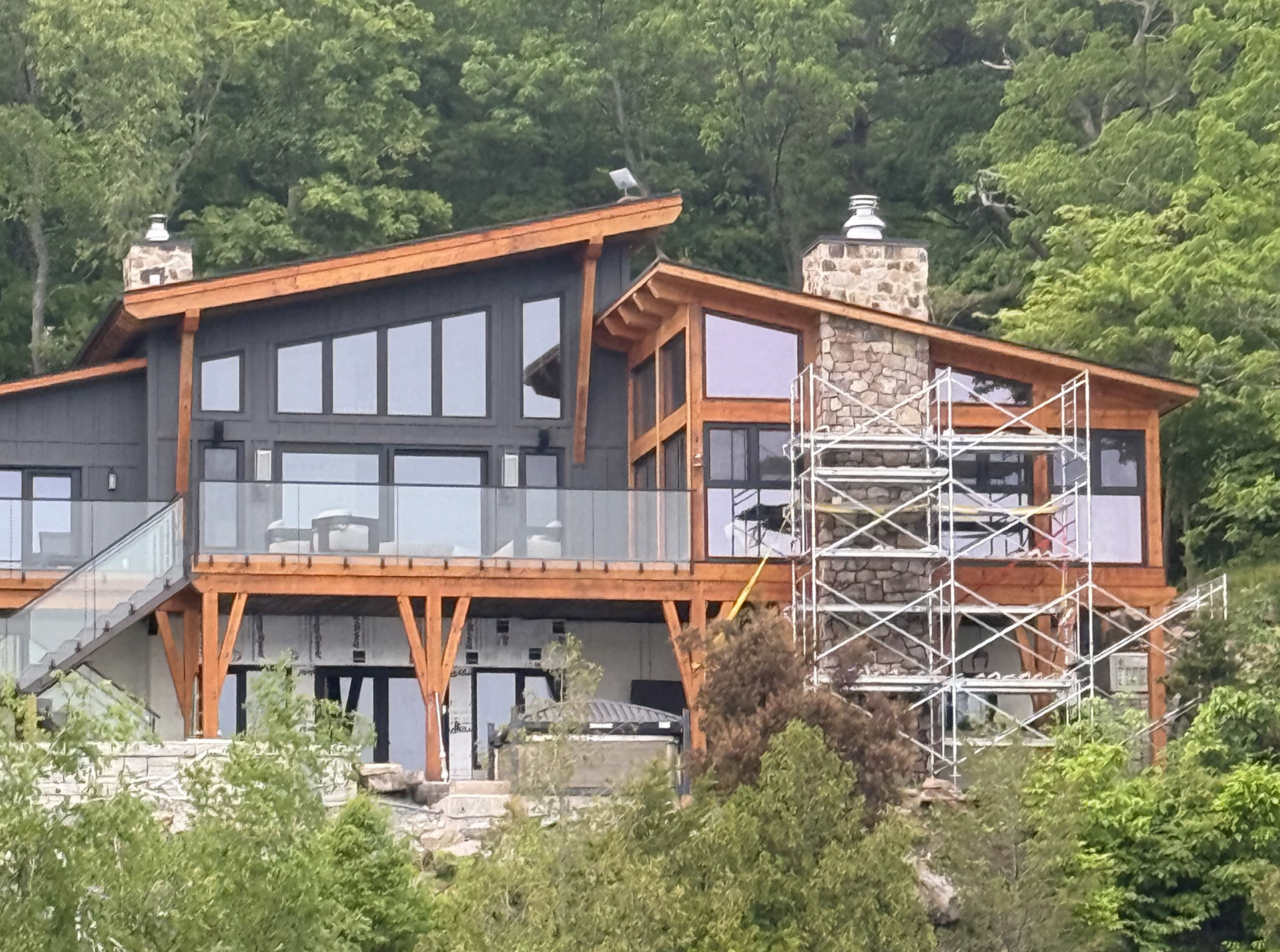 Collingwood Weathered Face Premium Brown Sandstone Blend - Thin Stone Veneer - Corners