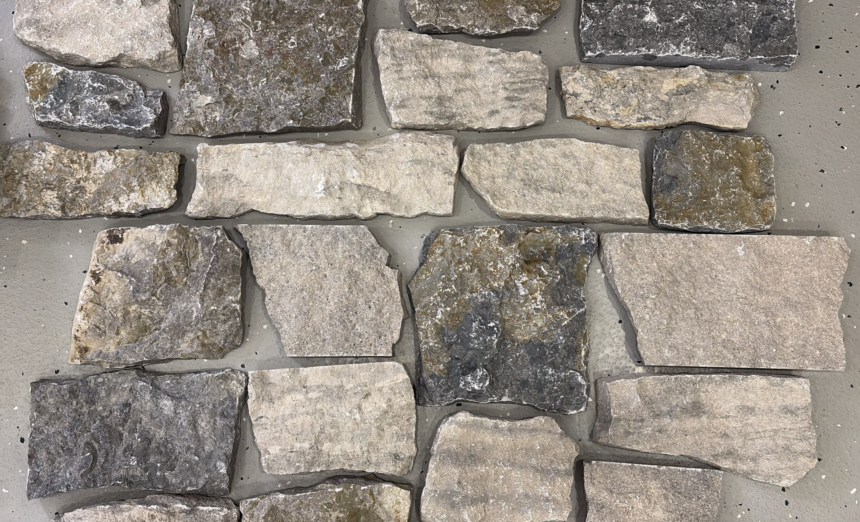 Harvest Gold Limestone Thin Veneer - Random - Flats