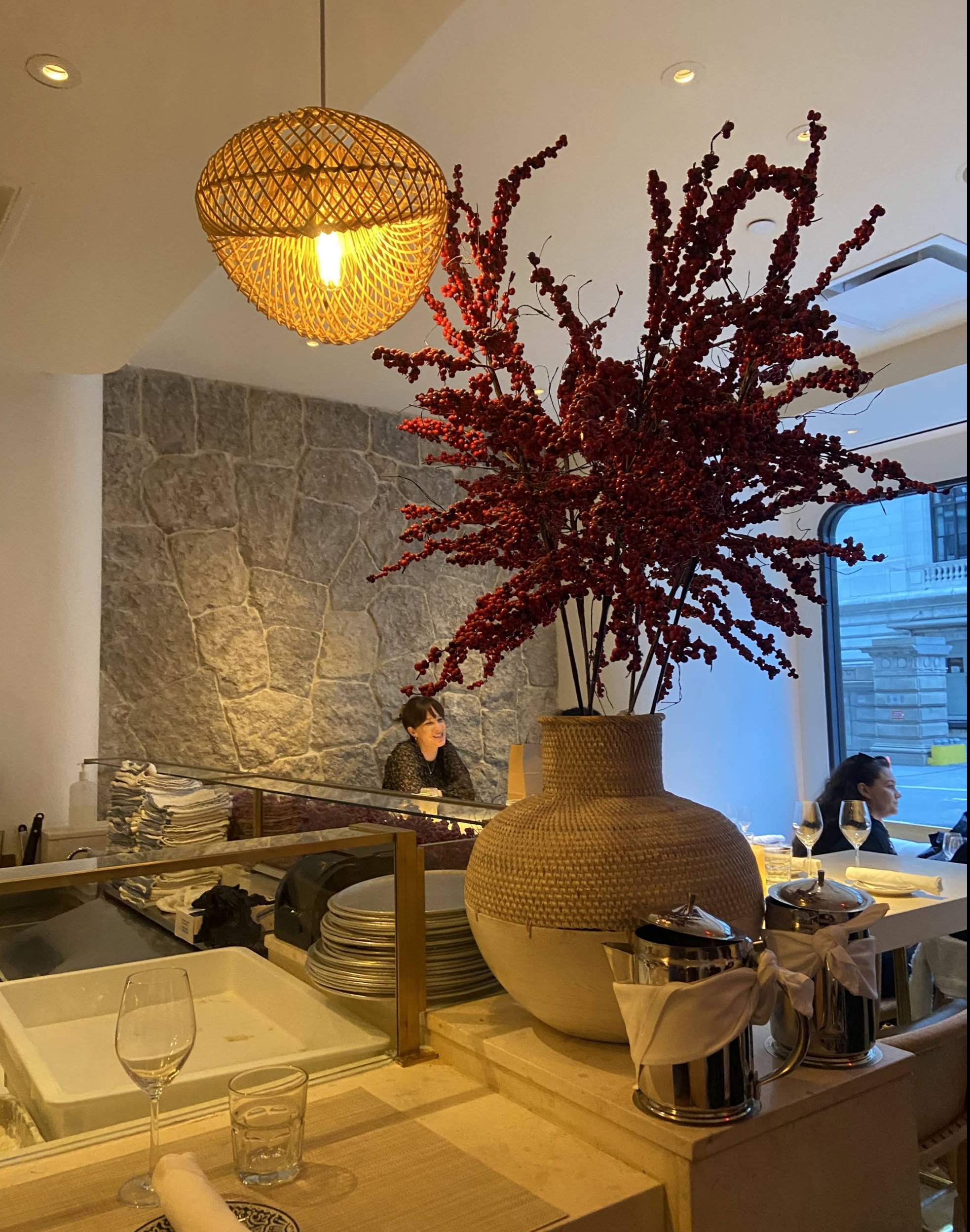 Harvest Gold Limestone - Tumbled Squared Thin Veneer - Corners