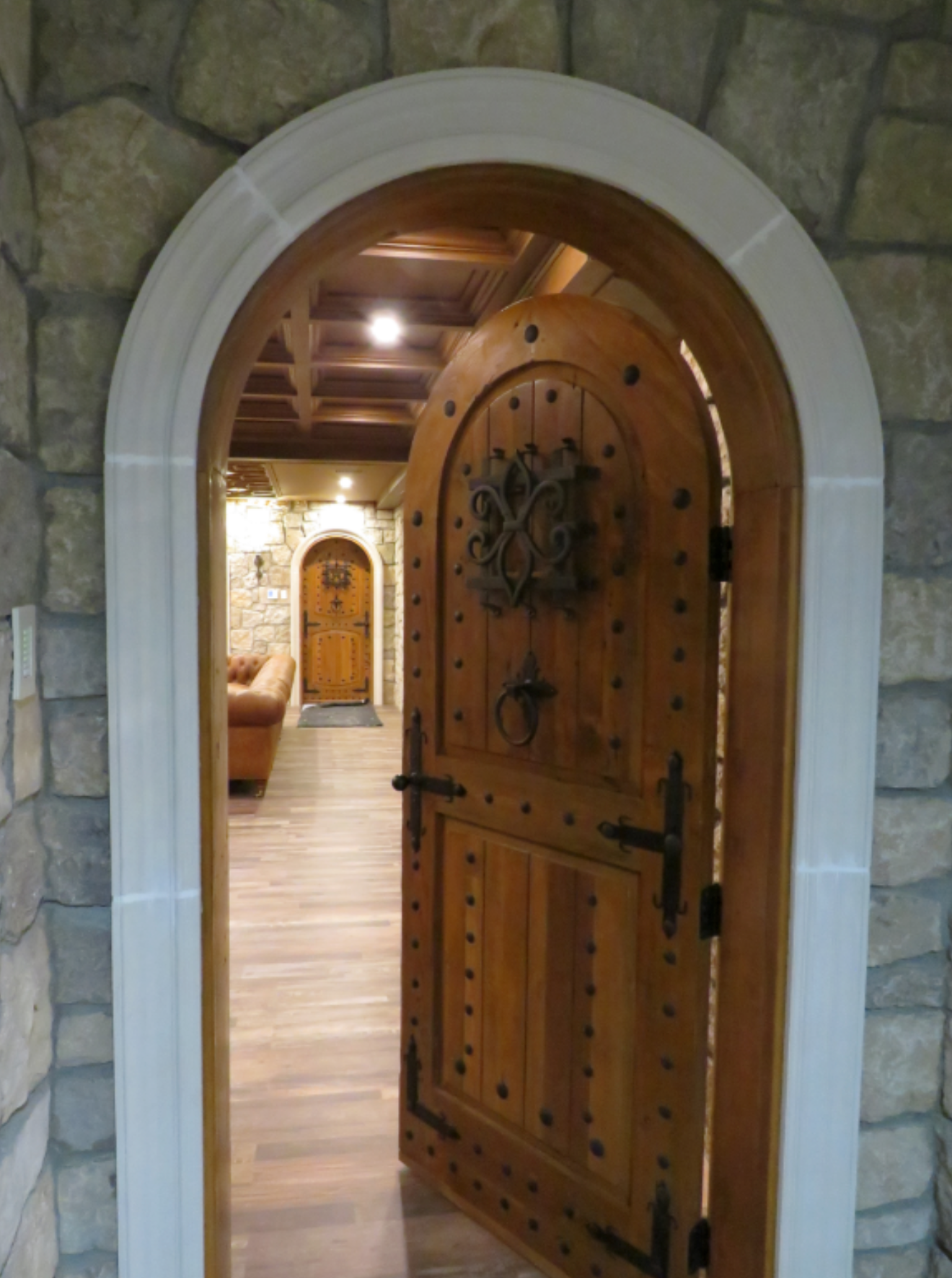 Harvest Gold Limestone - Tumbled Squared Thin Veneer - Flats