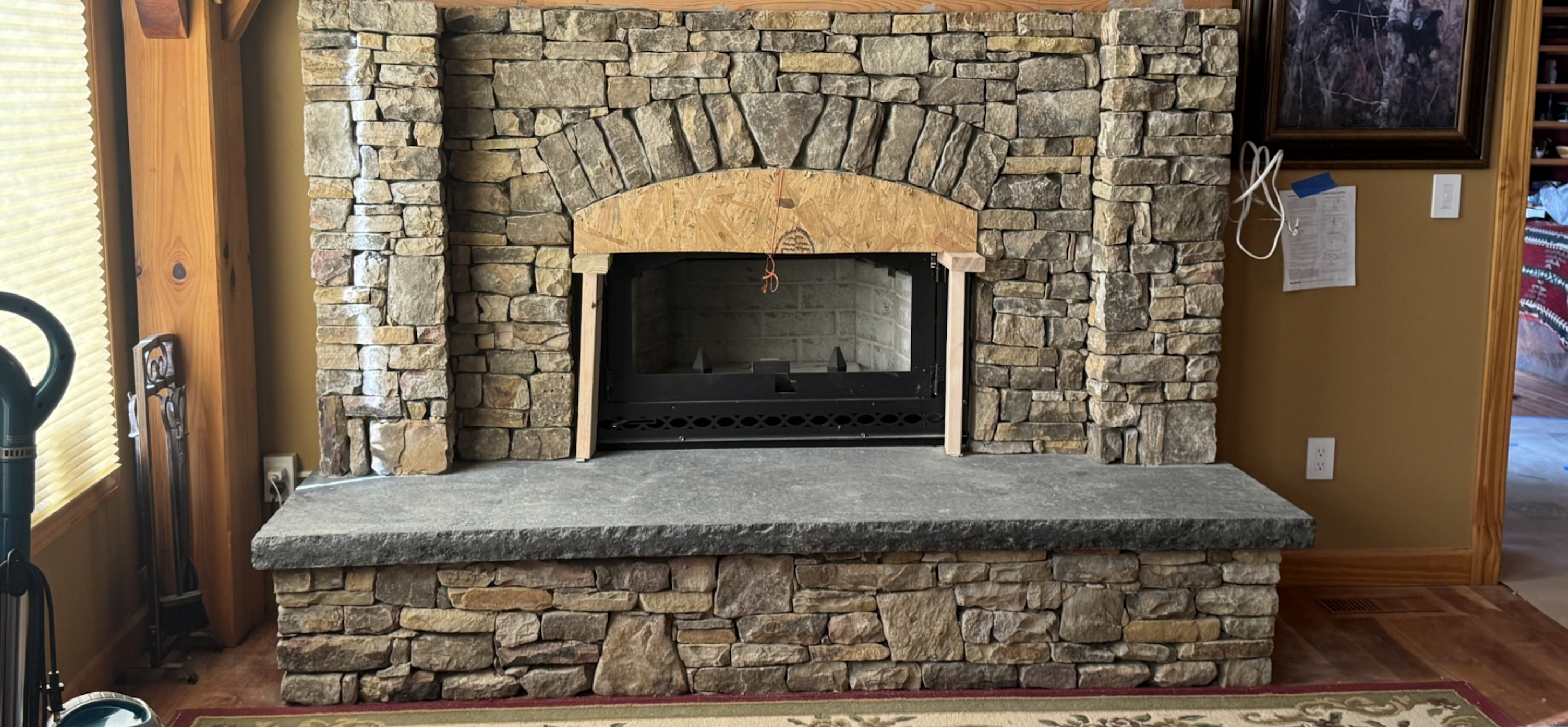 Stone Slabs - Sturgeon River Black Granite