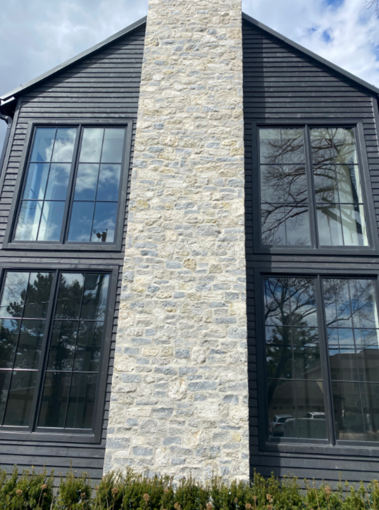 Weatheredge Limestone Ledgerock - Tumbled - Full Bed Building Stone