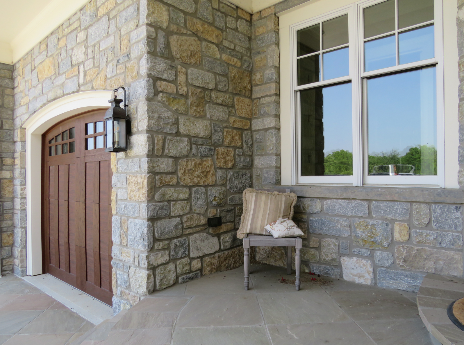 Dayton County Blend - Tumbled Weatheredge and Harvest Gold Limestone - Flats