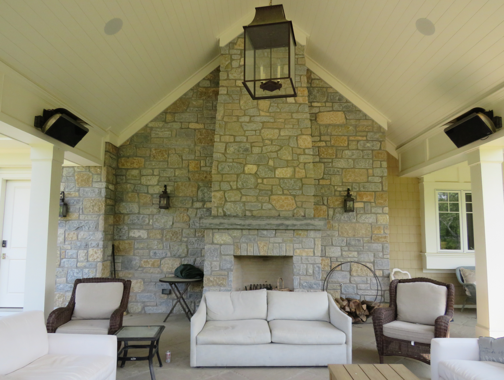 Dayton County Blend - Tumbled Weatheredge and Harvest Gold Limestone - Flats