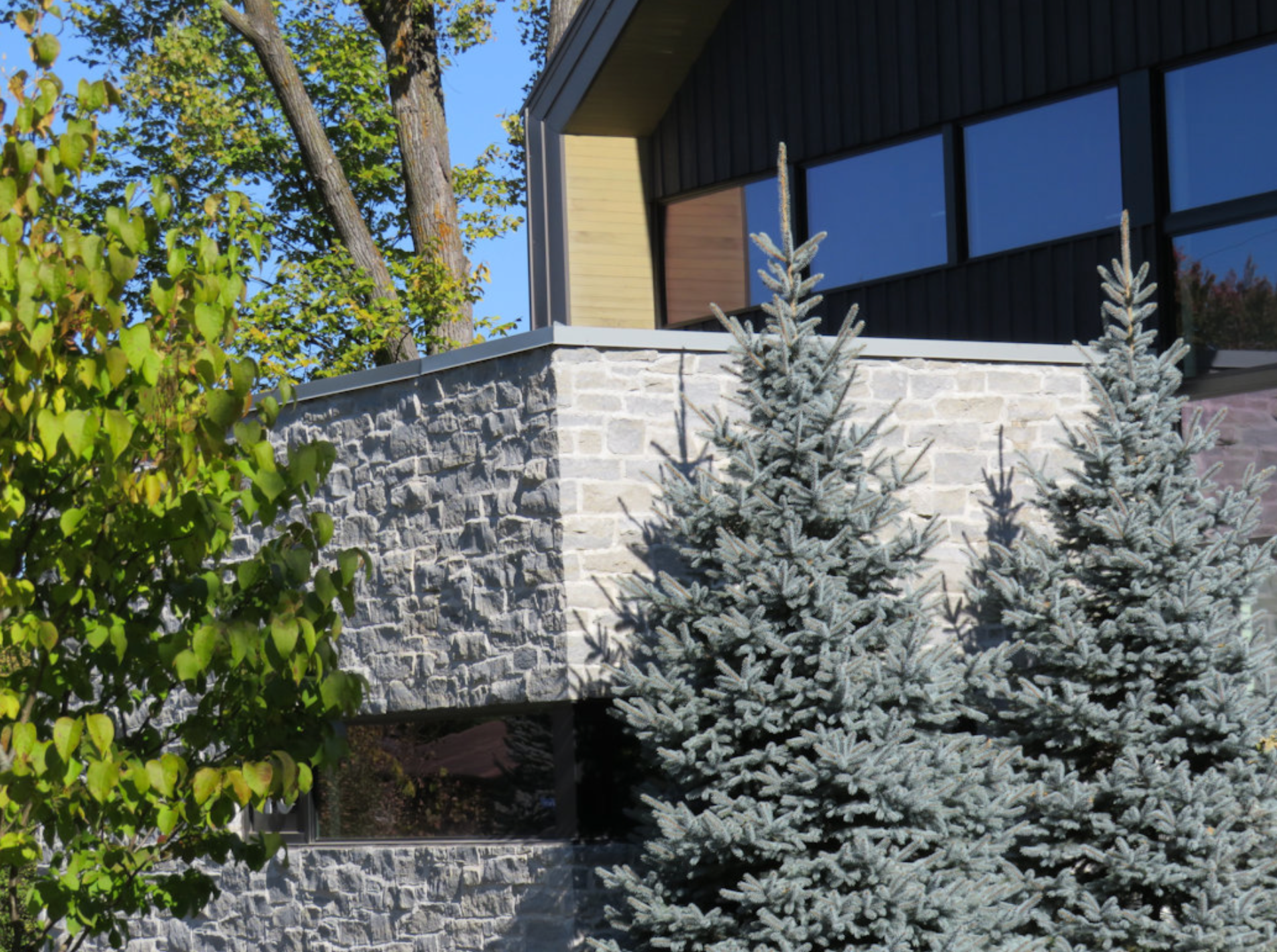 Weatheredge Limestone Ledgerock Thin Veneer - Corners