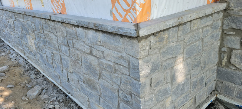 Weatheredge Limestone Ledgerock - Full Bed Building Stone