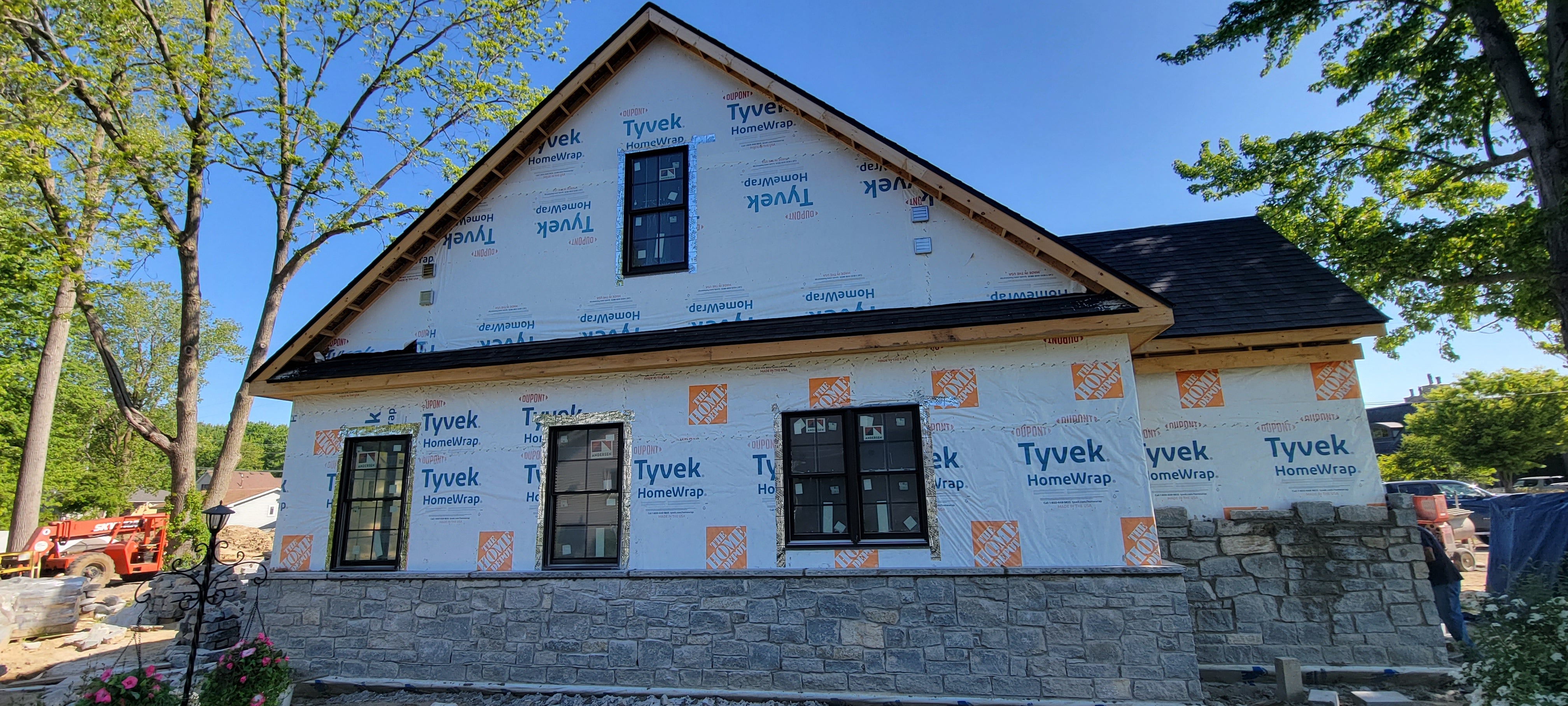 Weatheredge Limestone Ledgerock - Full Bed Building Stone