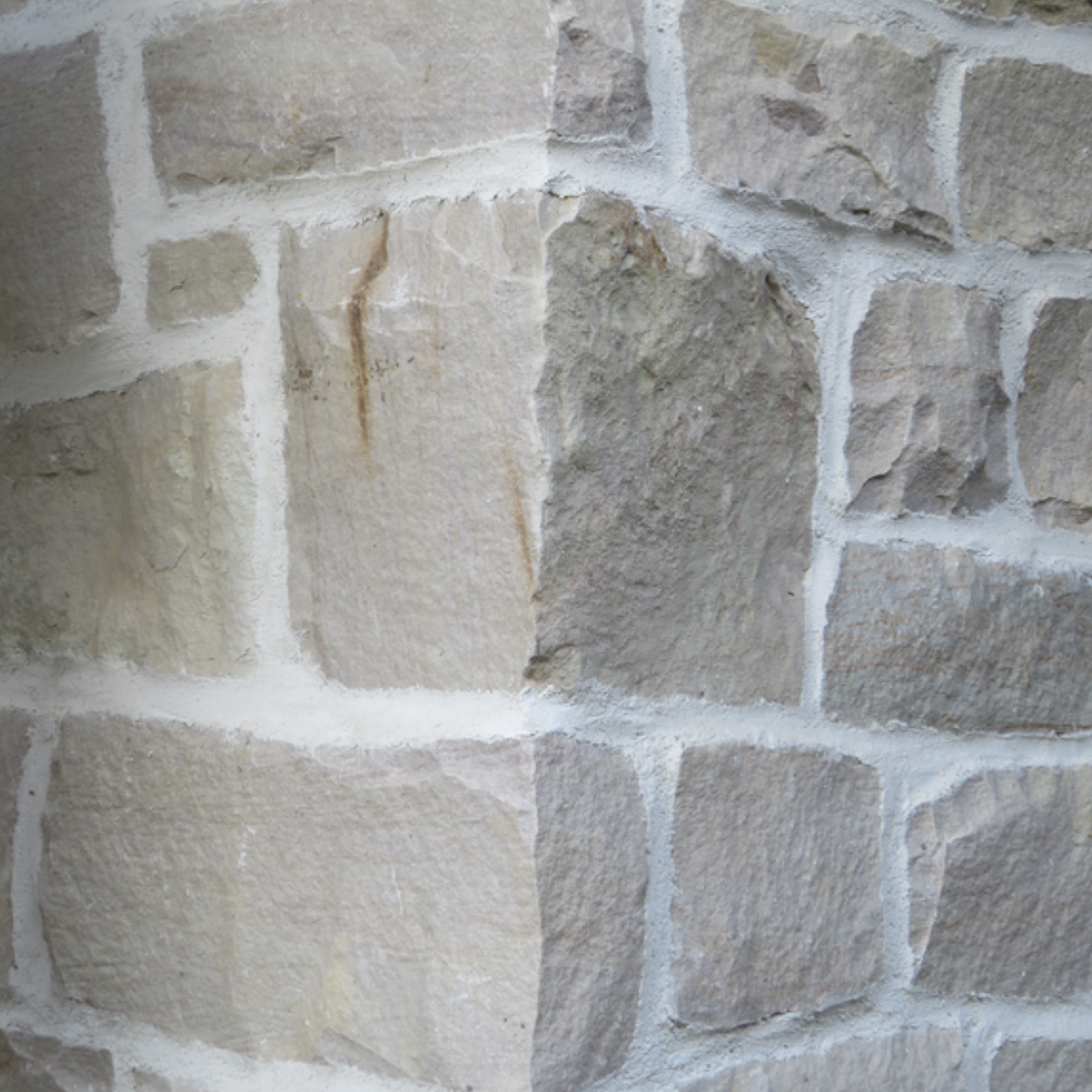 White Sandstone - Guillotined Squares & Recs - Thin Stone Veneer - Corners