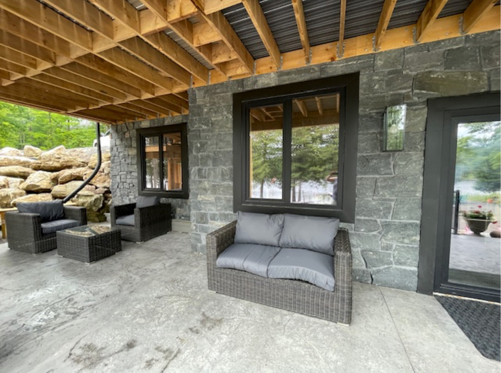 Midnight Black Squares and Rectangles - Full Bed Building Stone