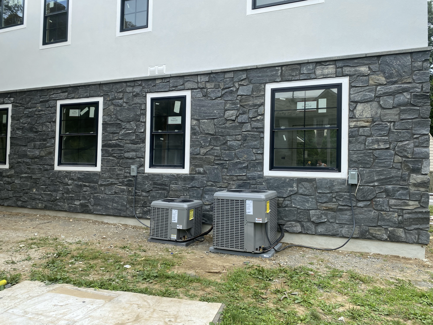 Midnight Black Squares and Rectangles - Thin Stone Veneer - Flats