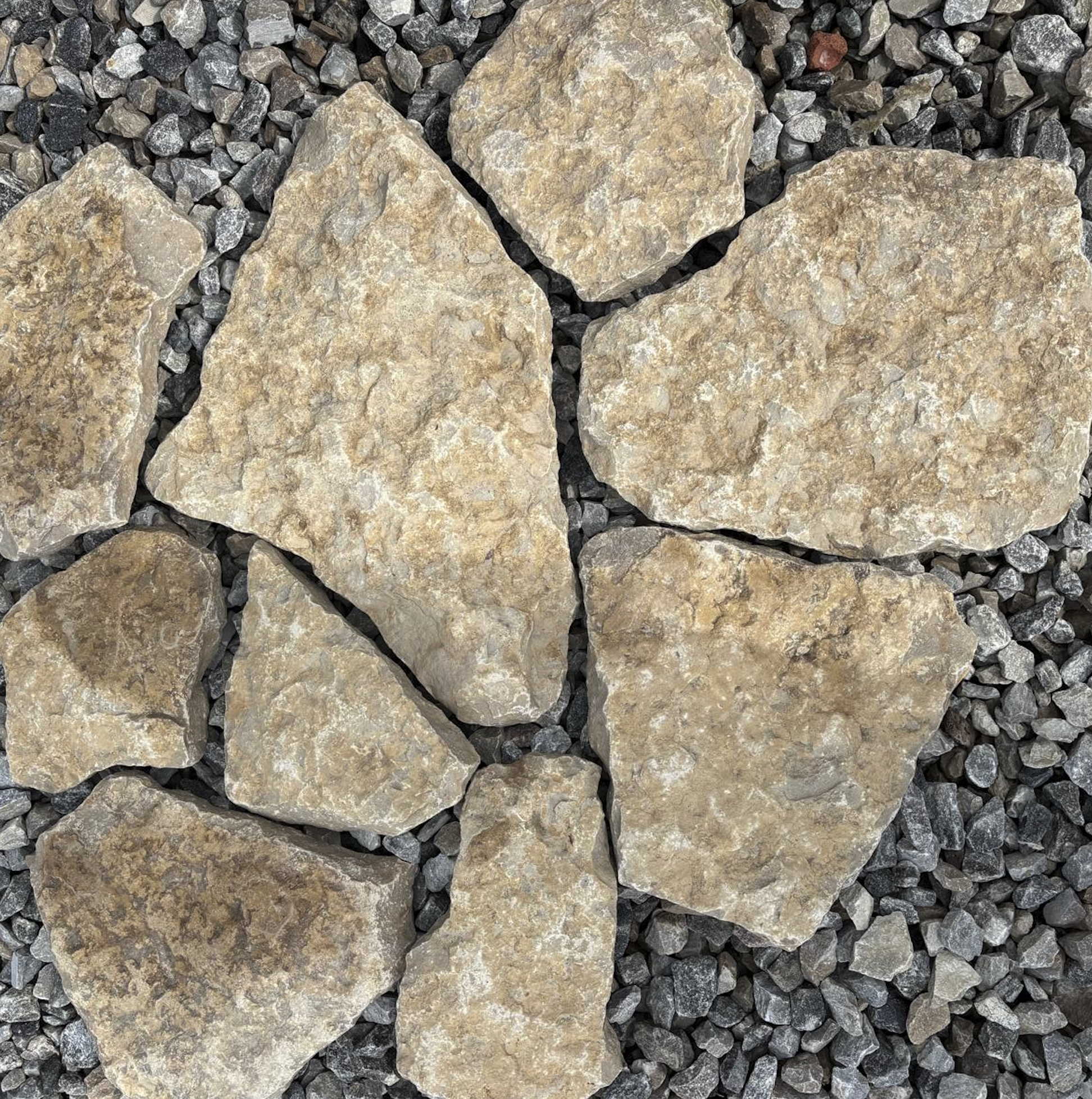Piedra caliza dorada de cosecha pulida al azar: piedra de construcción para cama completa