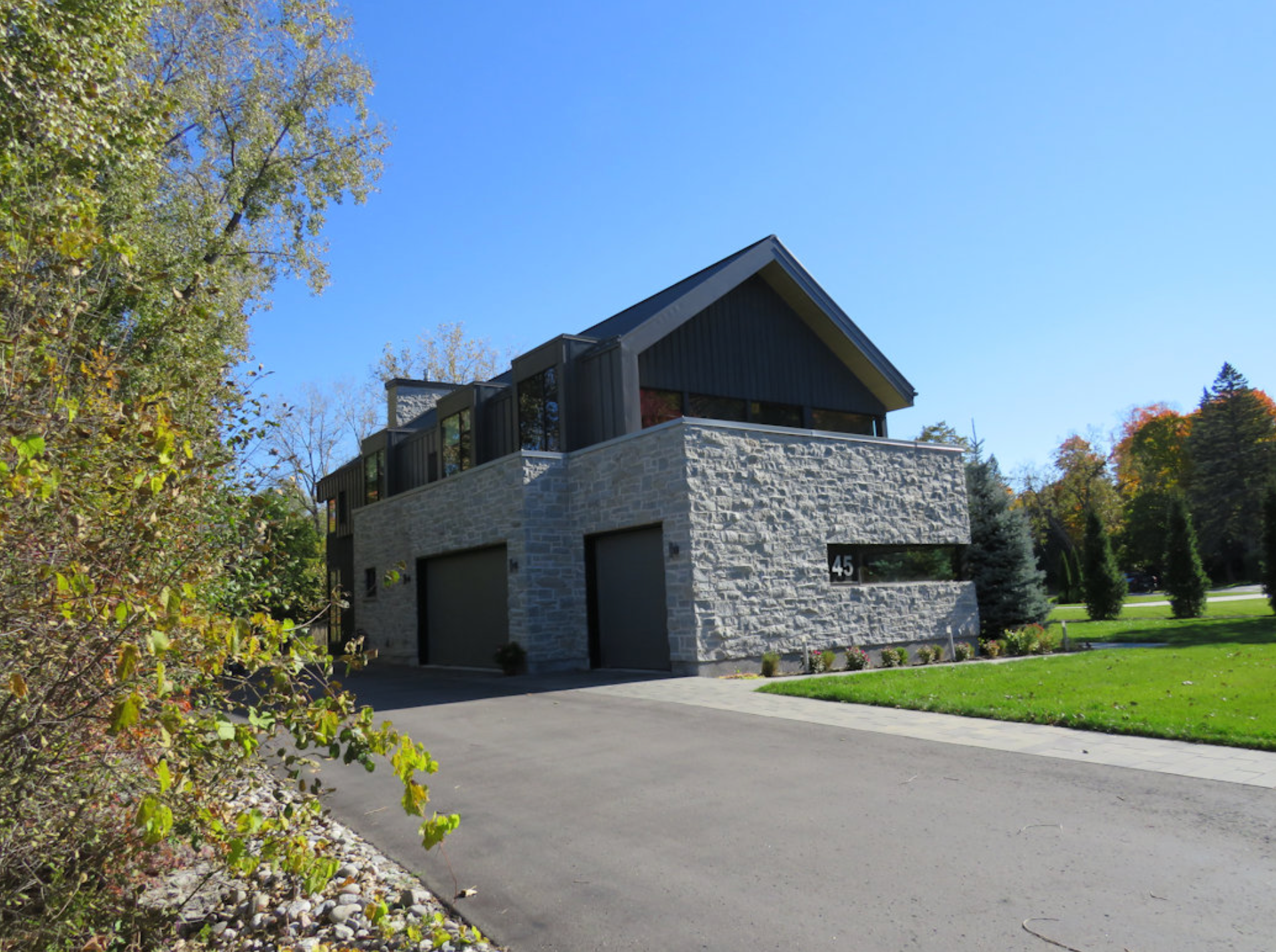 Weatheredge Limestone Ledgerock Thin Veneer - Corners