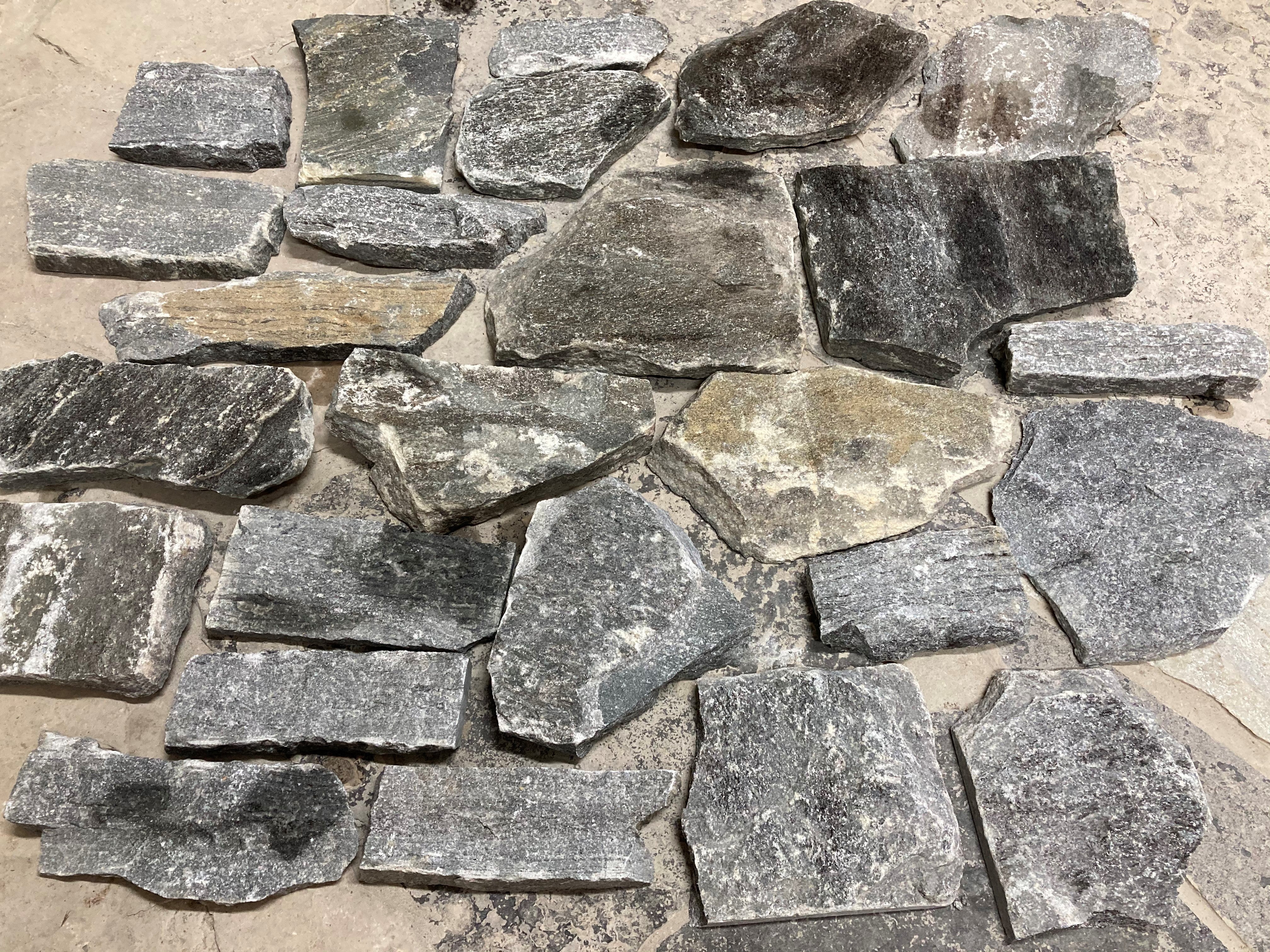 Elite Blue Granite Rustic Olde Barn Blend Thin Veneer - Flats