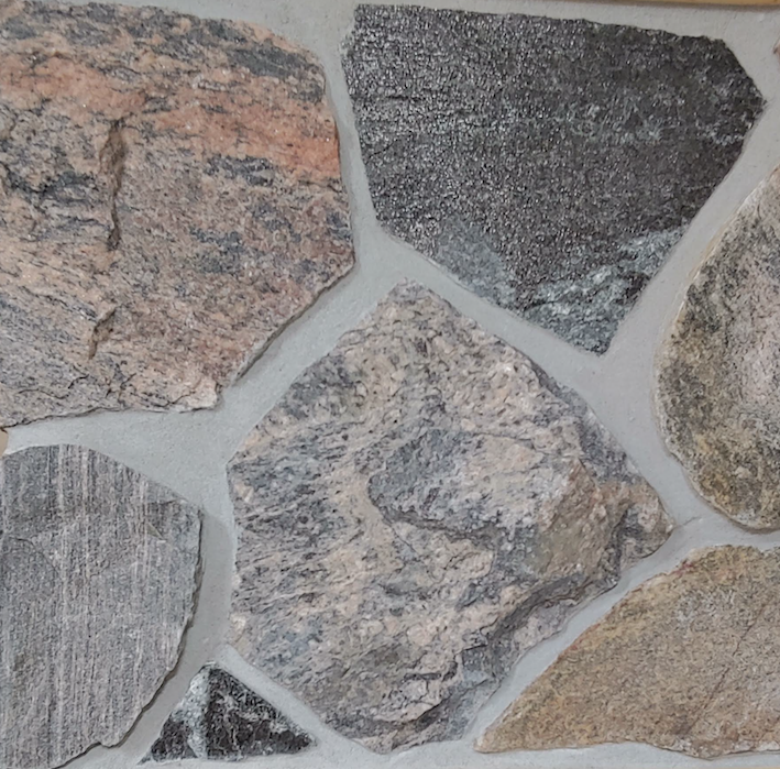 Chapa fina de granito de piedra de campo n.° 35, cara dividida al azar, planos