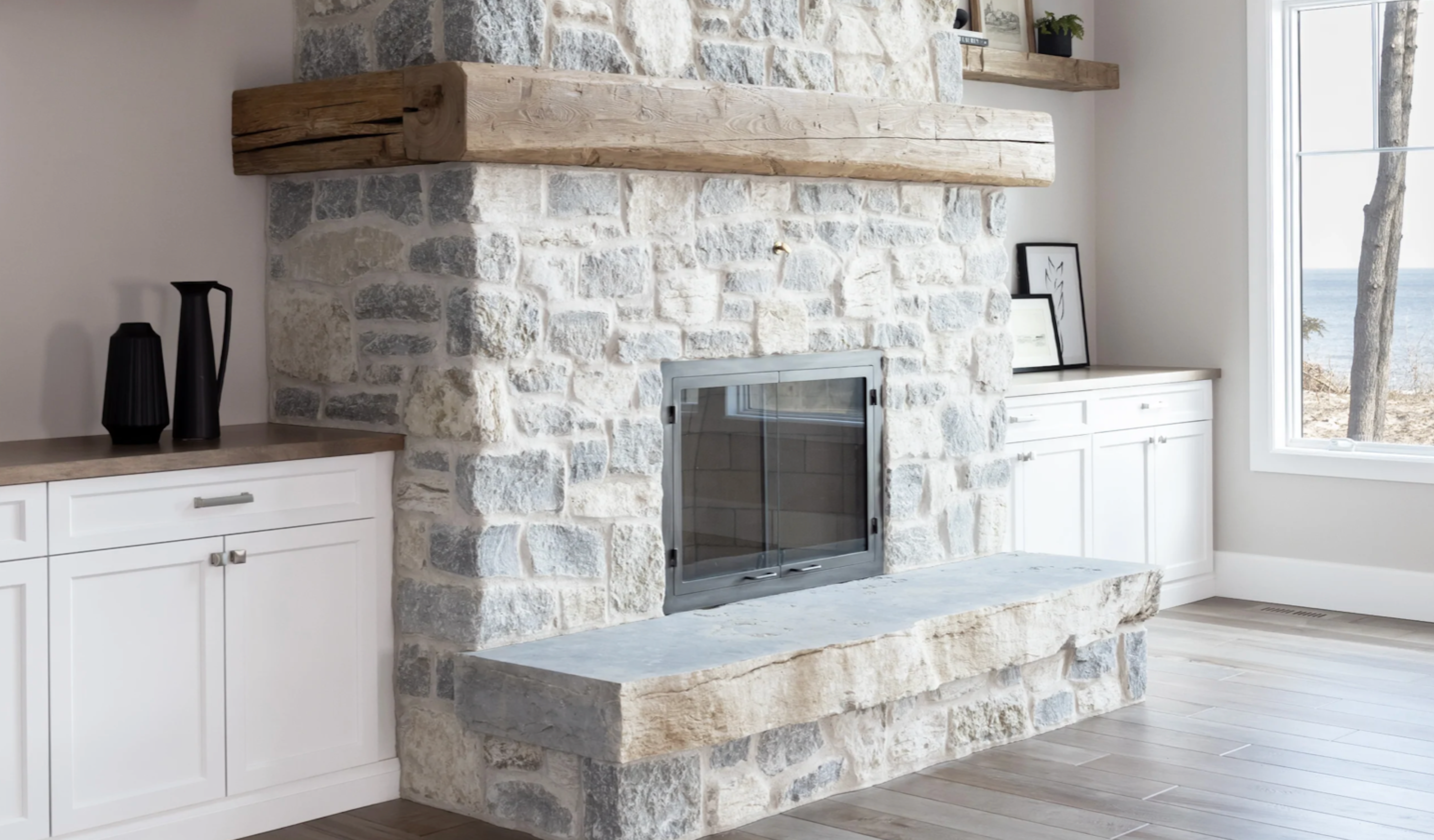 Stone Slabs - Weatheredge Limestone