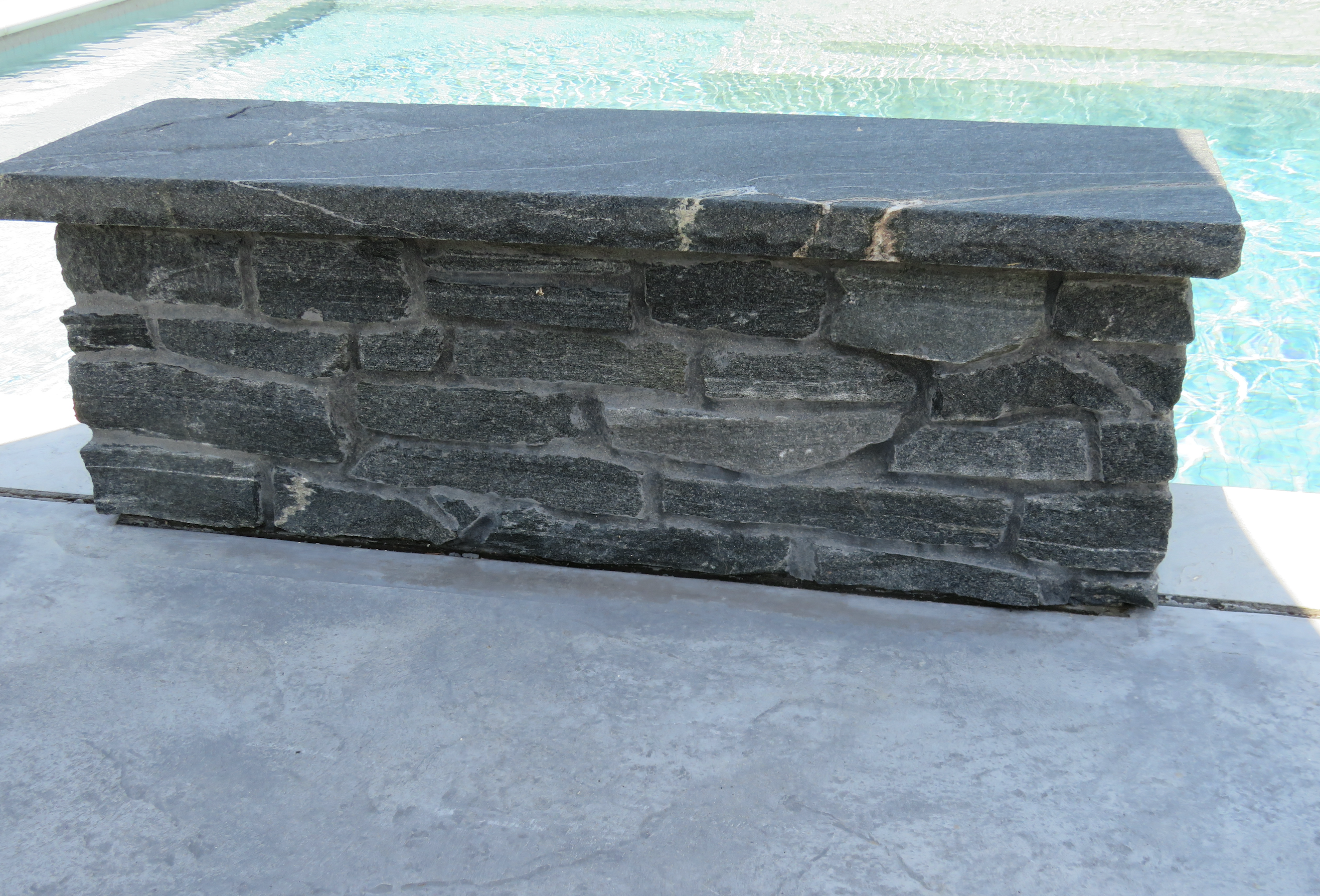 Ledgerock noir de minuit – Placage de pierre mince – Flats