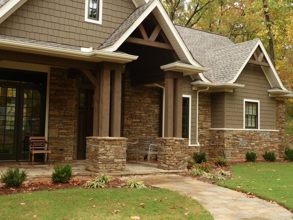 Peterborough Fence Wall - Earth Tone Blend Thin Stone Veneer - Flats