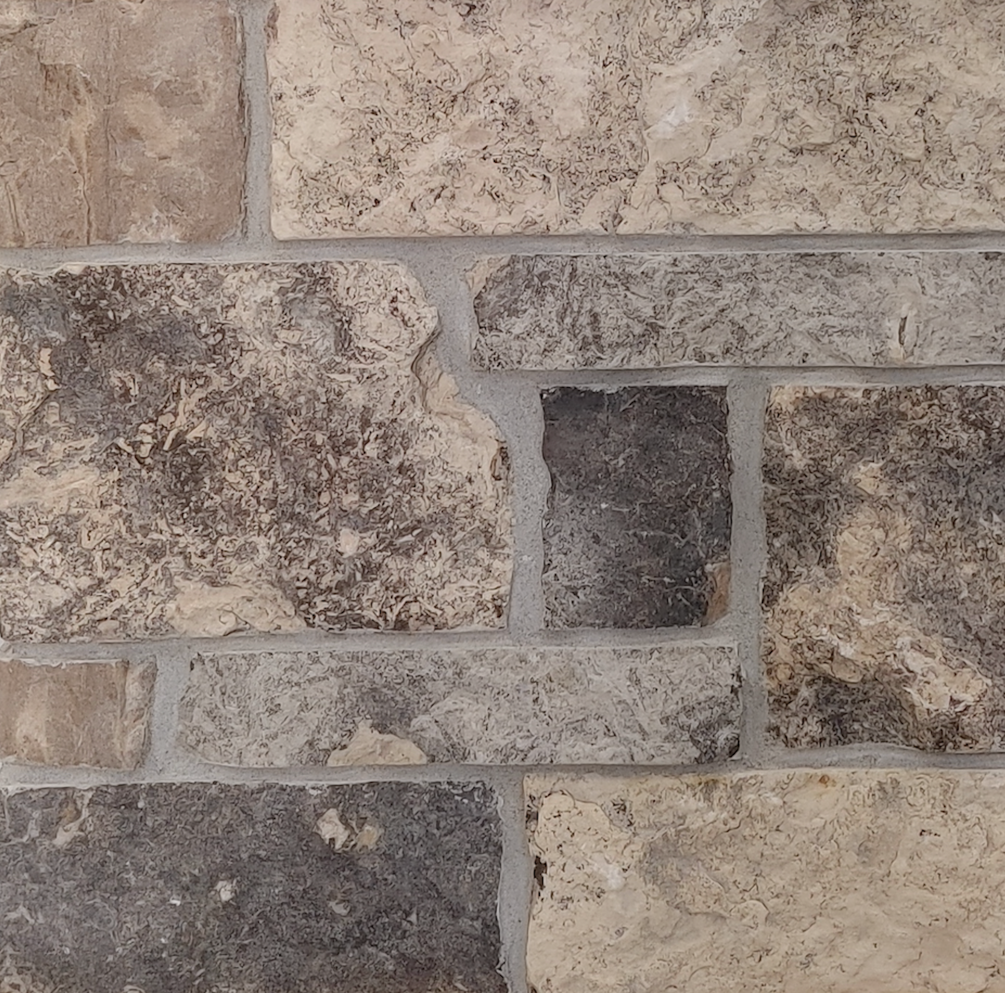 Rustic Brown Sawn Height - Thin Stone Veneer - Flat
