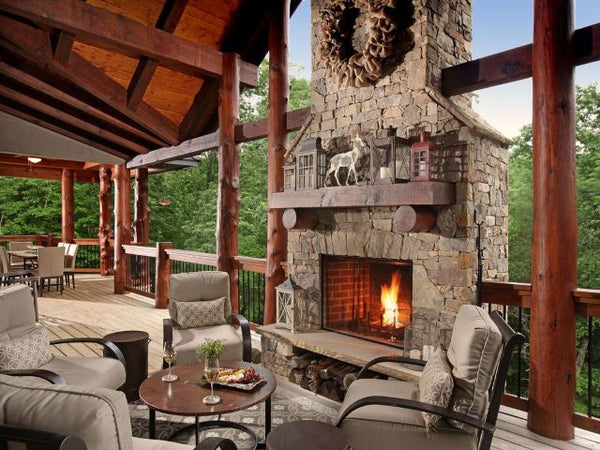 AMAZING FIRE PIT & OUTDOOR FIREPLACE IDEAS