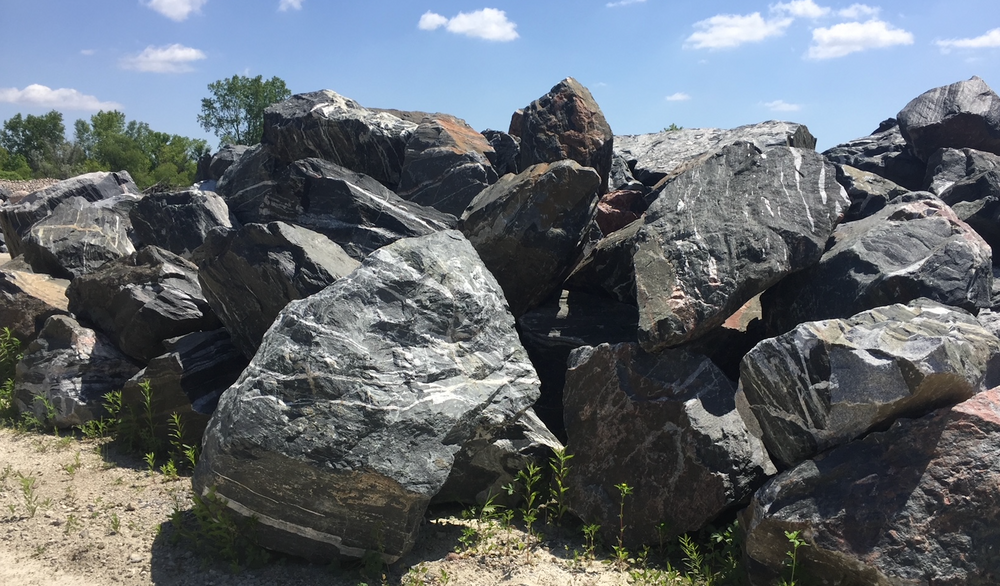 Midnight Limestone Rocks Midnight Black - Thin Veneer (Flats)