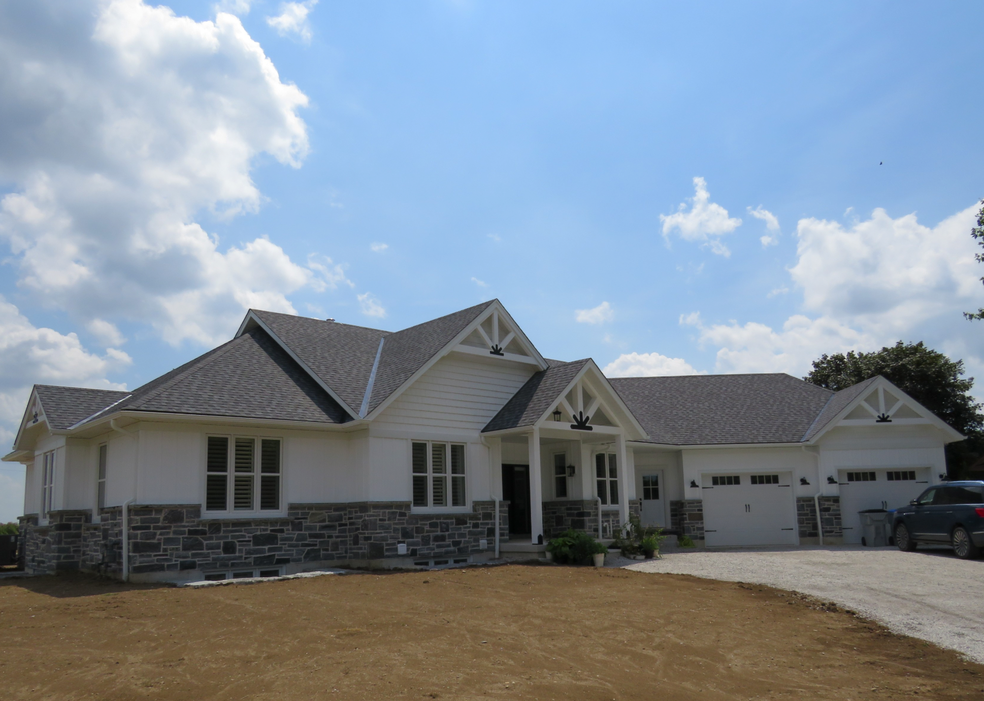 Cheltenham Blend Ledgerock - Thin Stone Veneer - Flats