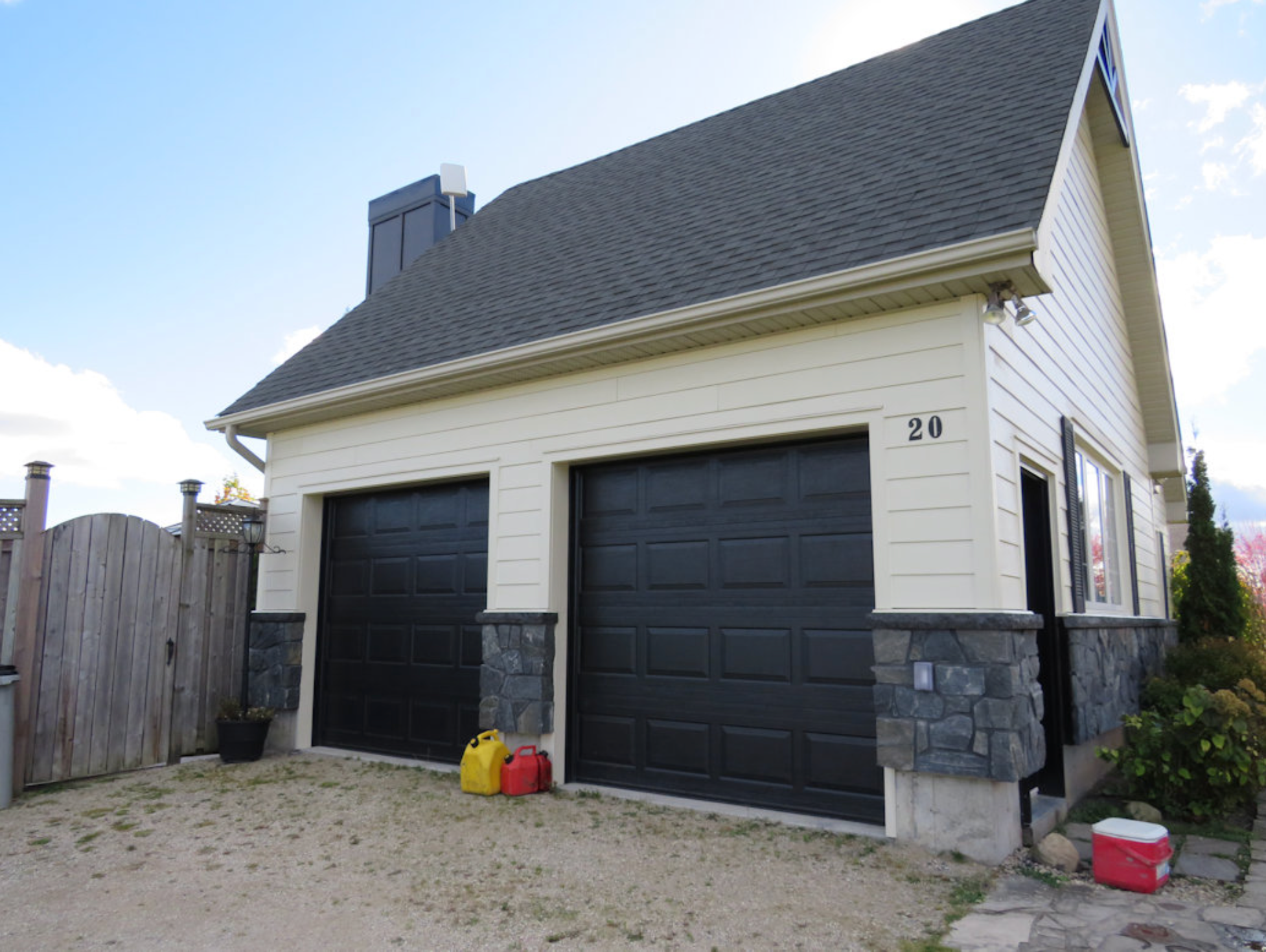 Midnight Black Random - Thin Stone Veneer - Flats