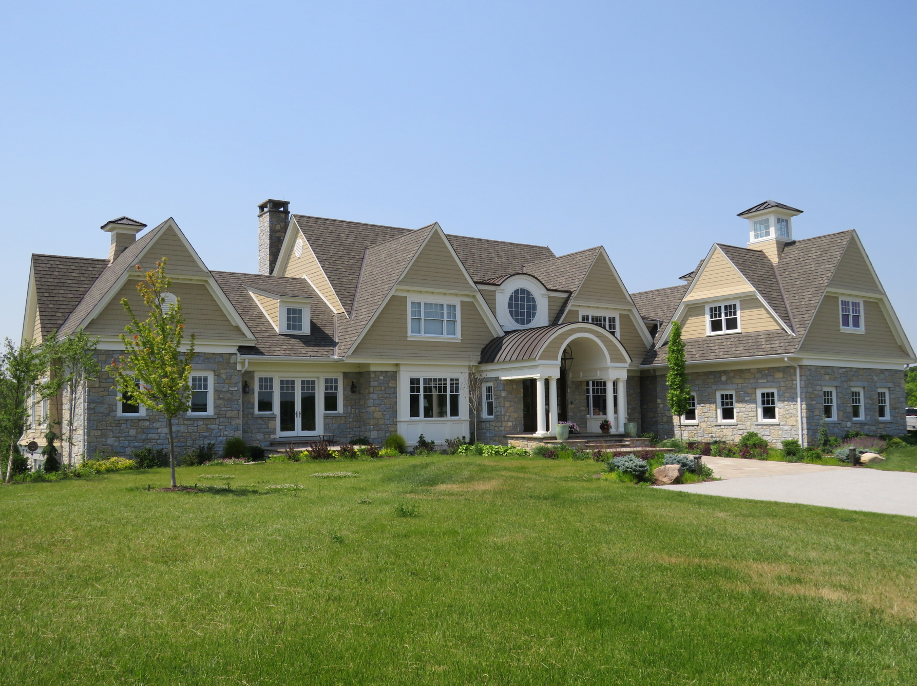 Dayton County Blend - Tumbled Weatheredge and Harvest Gold Limestone - Flats