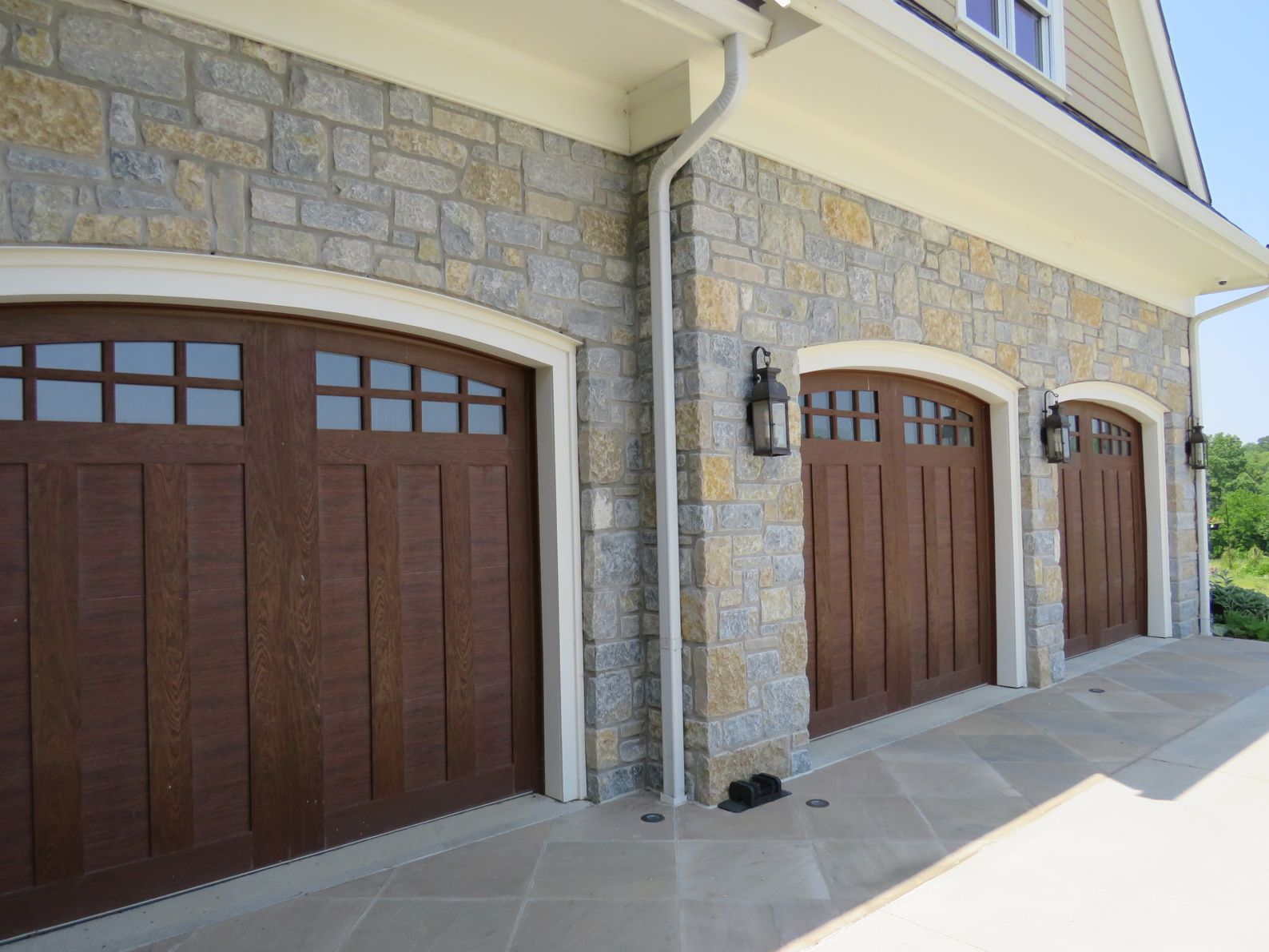 Dayton County Blend - Tumbled Weatheredge and Harvest Gold Limestone - Flats