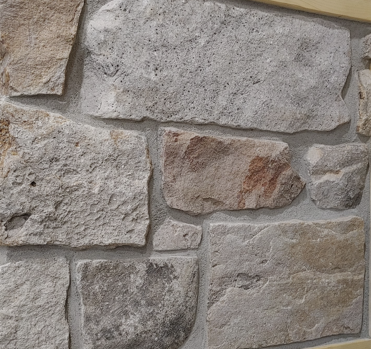 Weathered Face Sandstone Guillotined Squares & Recs Full Color Blend - Thin Stone Veneer - Corners