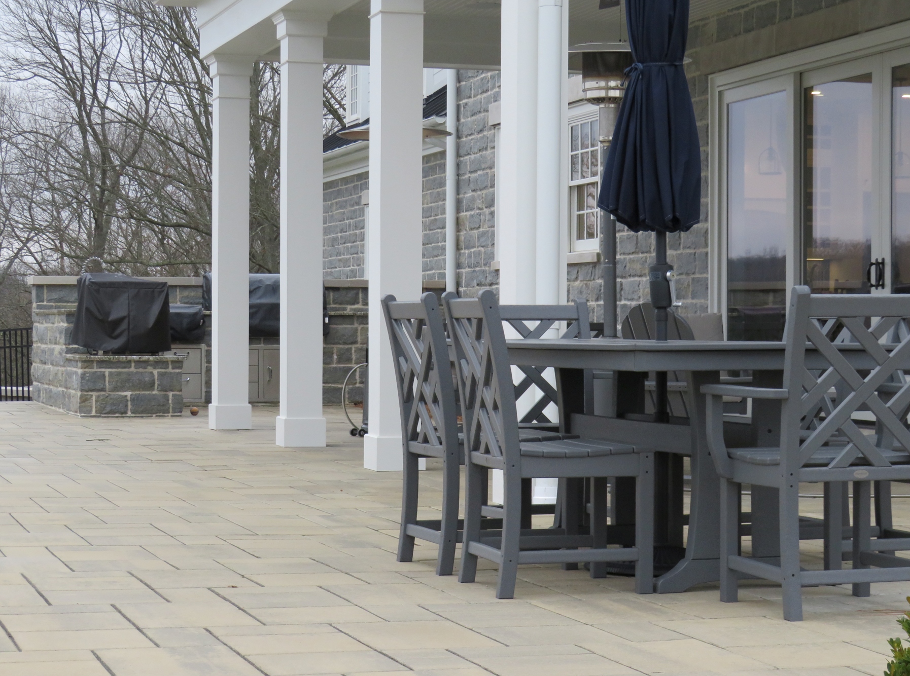 Weatheredge Limestone Ledgerock Thin Veneer - 7" Sawn Height, Random Lengths - Corners
