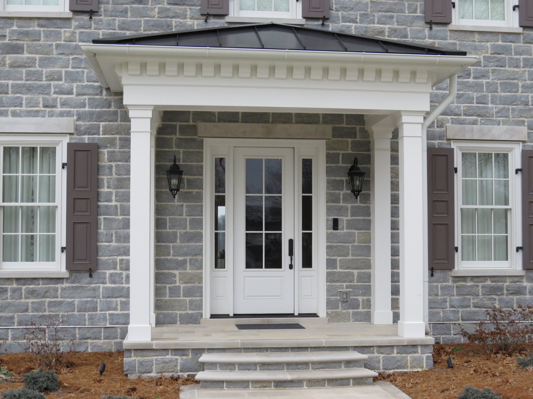 Weatheredge Limestone Ledgerock Thin Veneer - 7" Sawn Height, Random Lengths - Flats