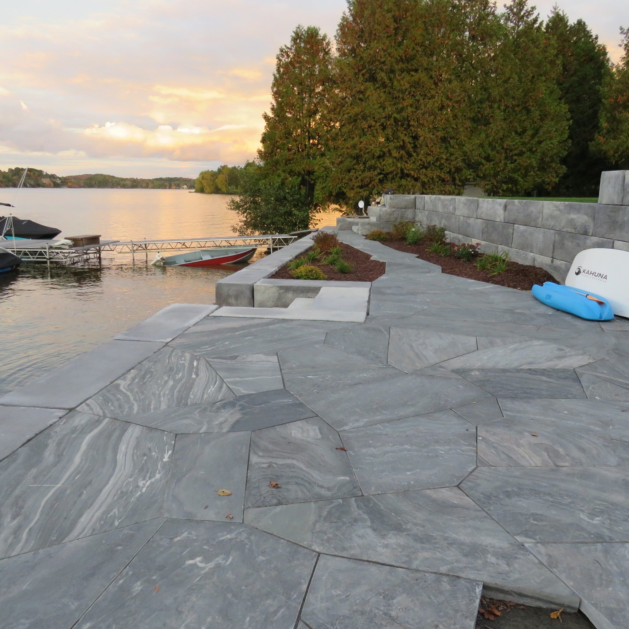 Elite Blue granite tumbled garden path flagstone — laid walkway view