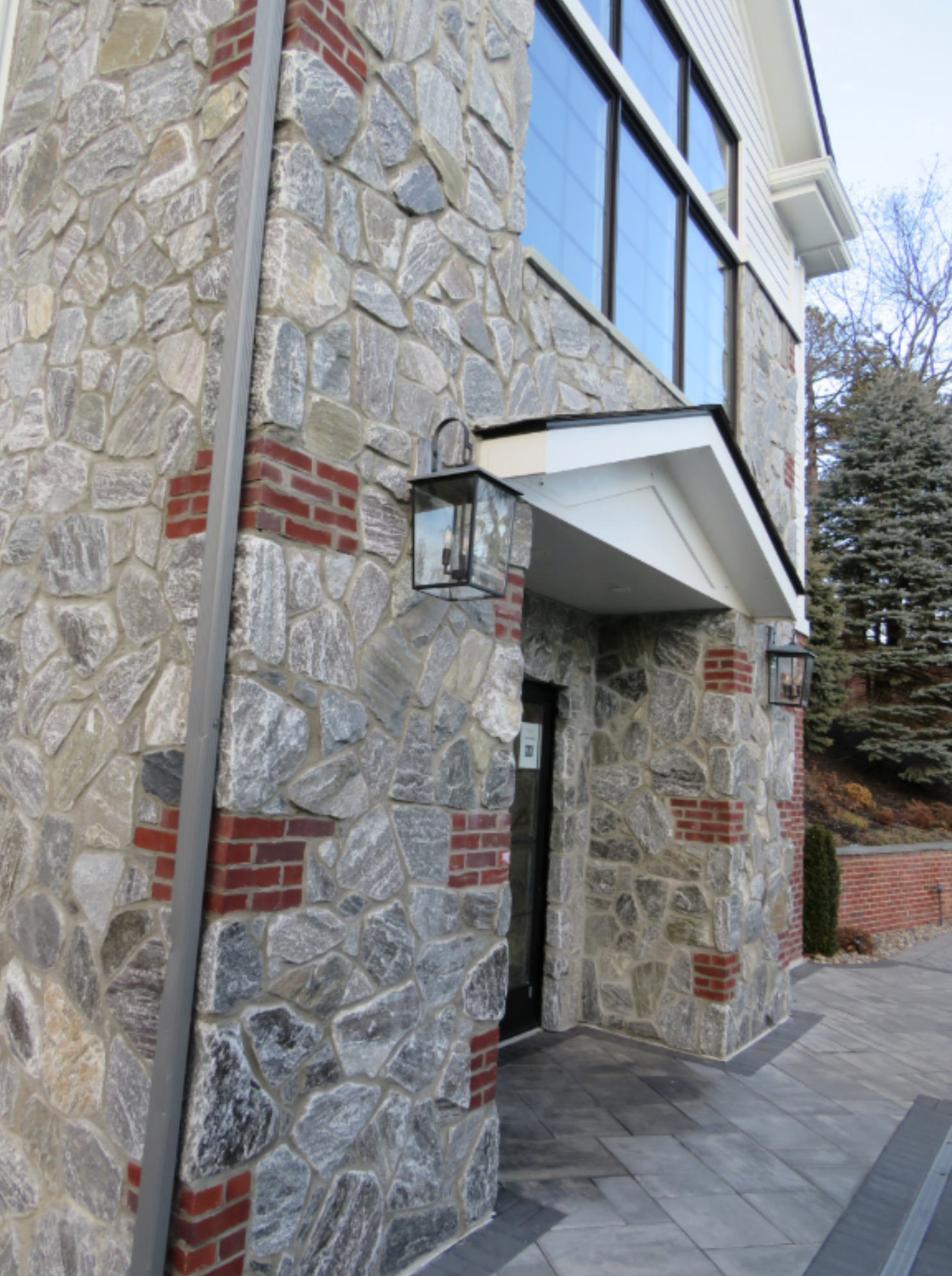 Elite Blue Granite Random Thin Veneer Natural Stone - Tumbled - Flats