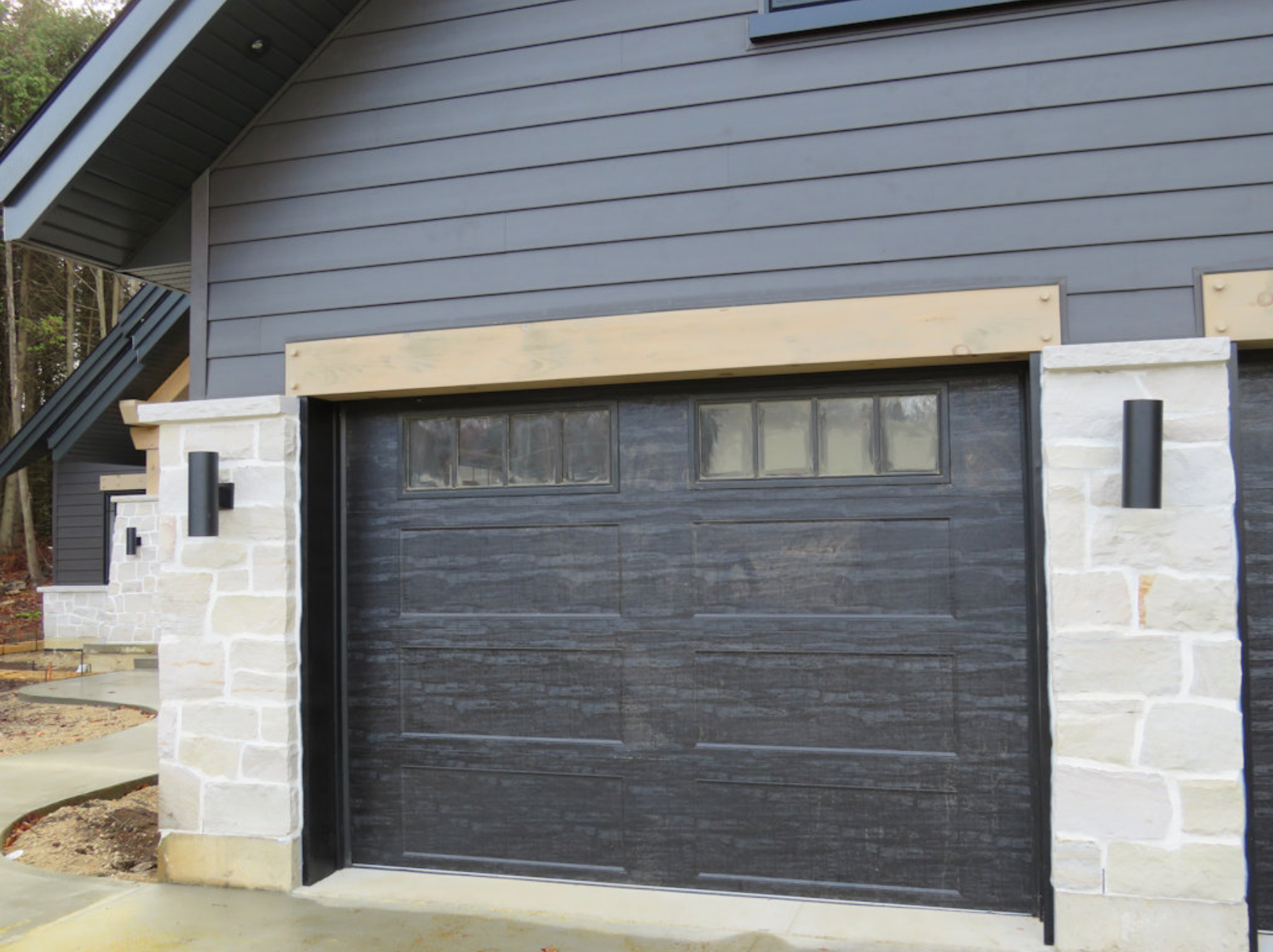 White Sandstone - Guillotined Squares & Recs - Thin Stone Veneer - Flats