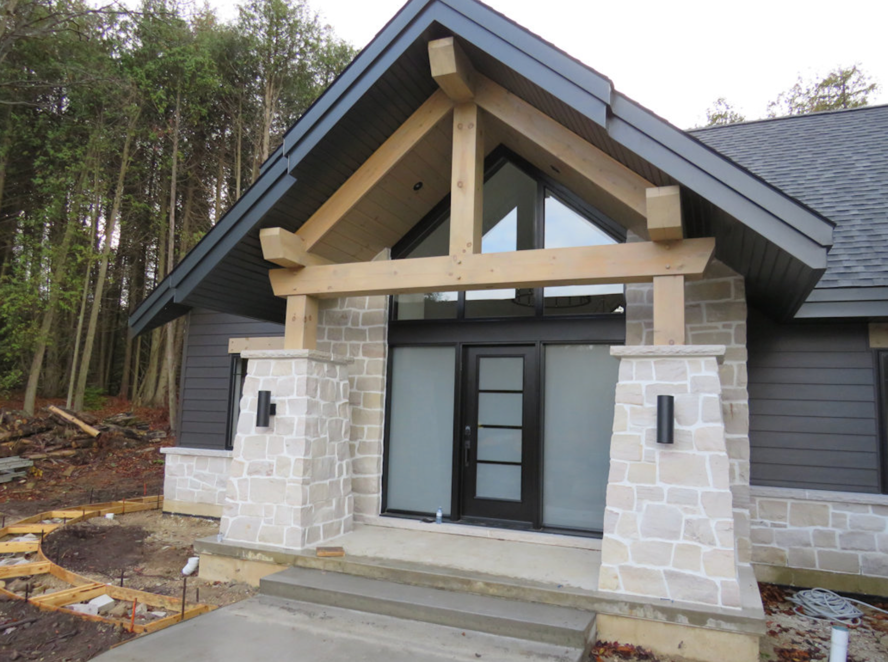 White Sandstone - Guillotined Squares & Recs - Thin Stone Veneer - Flats