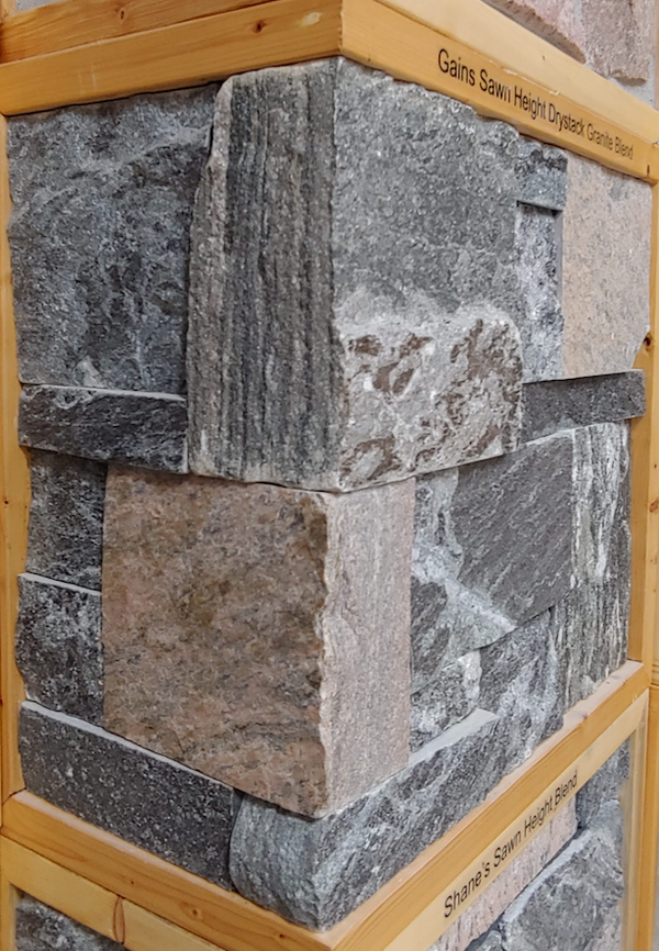 Gain's Sawn Height Drystack Granite Blend Thin Veneer - Corners