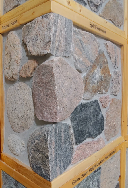 Granite Split Fieldstone Thin Veneer - Random - Corners