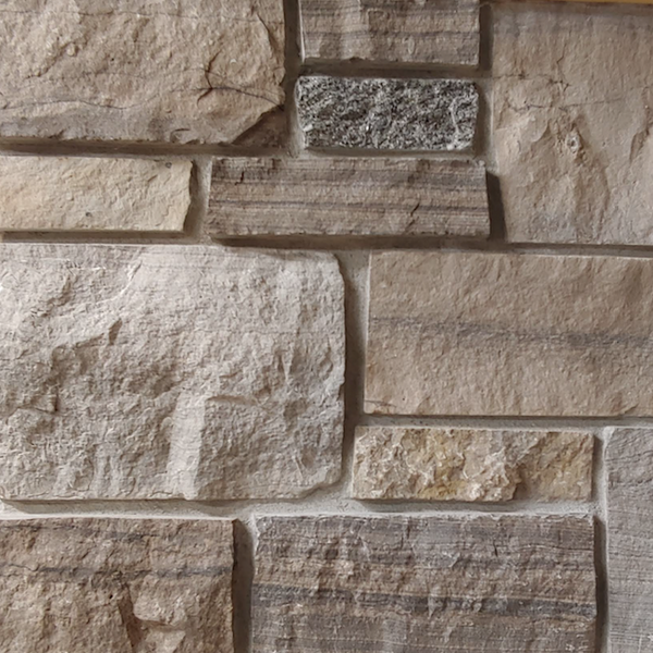 Limestone Blend #18 with Black Granite Accent - Lightly Tumbled - Sawn Height Thin Veneer - Flats