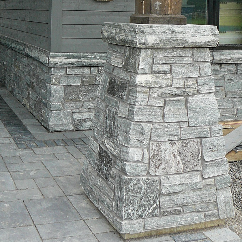 Elite Blue Granite Thin Veneer - Mountain Blend (Ledgerock & Squared) - Corners