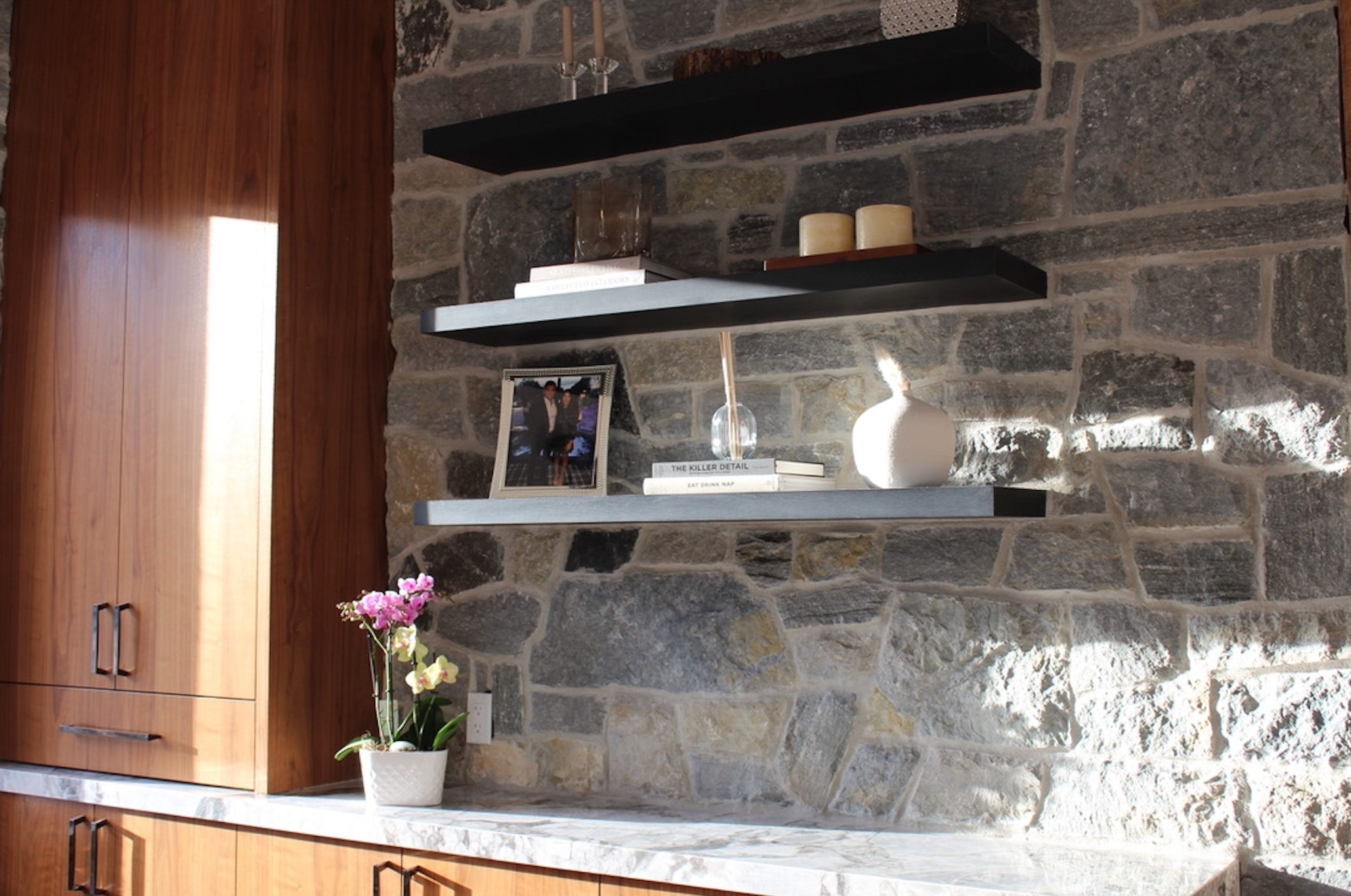 Timothy's Mountain Blend Thin Stone Veneer - Corners