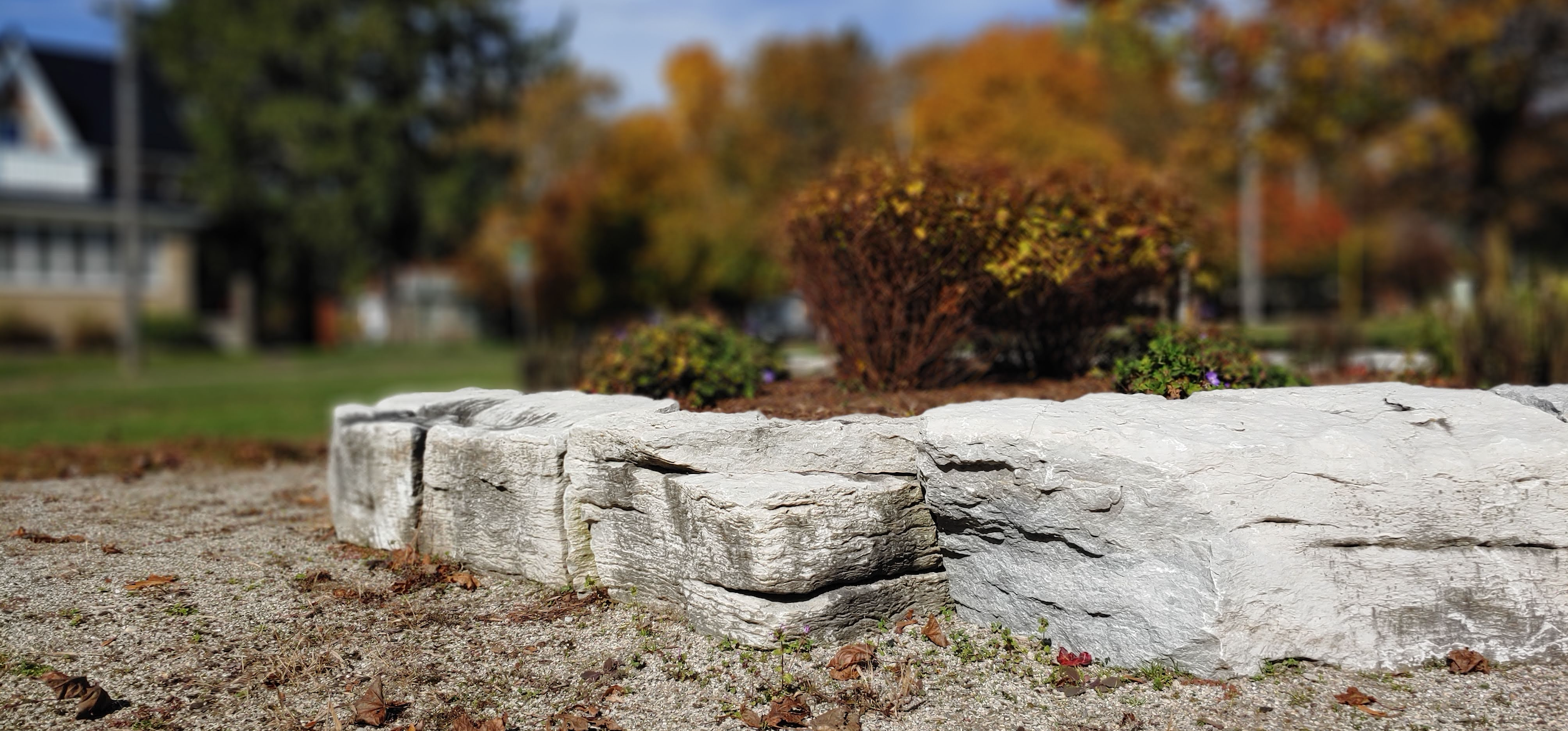 Armour Stone - Weathered Weatheredge Limestone - 2x2x3-5'