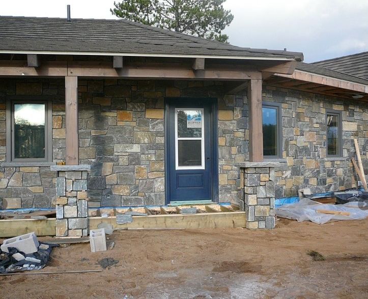 Paula's Dream Blend - Elite Blue Granite with Brown Accent - Squared Thin Stone Veneer - Flats