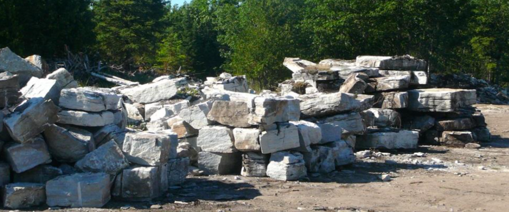 Armour Stone - Weathered Weatheredge Limestone - 2x2x3-5'