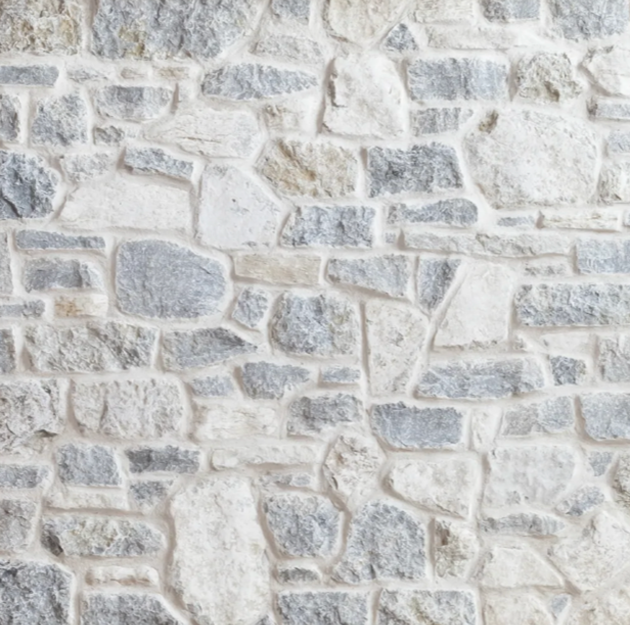 Weatheredge Limestone Olde Mill Estate Blend with White Weatheredface Accent - Tumbled - Full Bed Building Stone