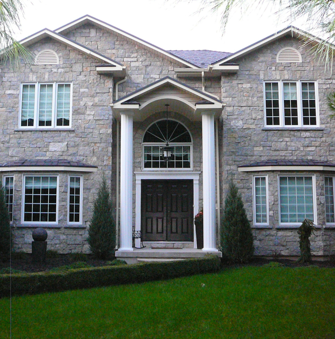Weatheredge Limestone Bed Face - Thin Veneer - Split Face Sawn Height - Flats