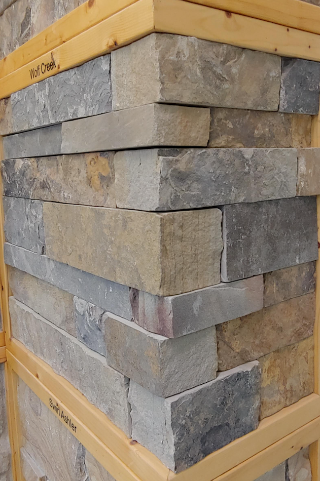 Wolf Creek Colonial Earth Tone Blend - Thin Veneer Natural Stone - Corners