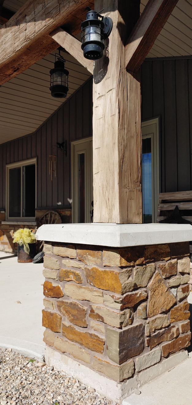 Peterbourough Fence Wall with Eden Mills Rustic Ranch - Earth Tone Blend Thin Stone Veneer - Flats
