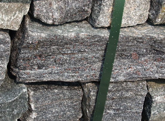 Elite Black Granite Ledgerock Thin Veneer - Flats